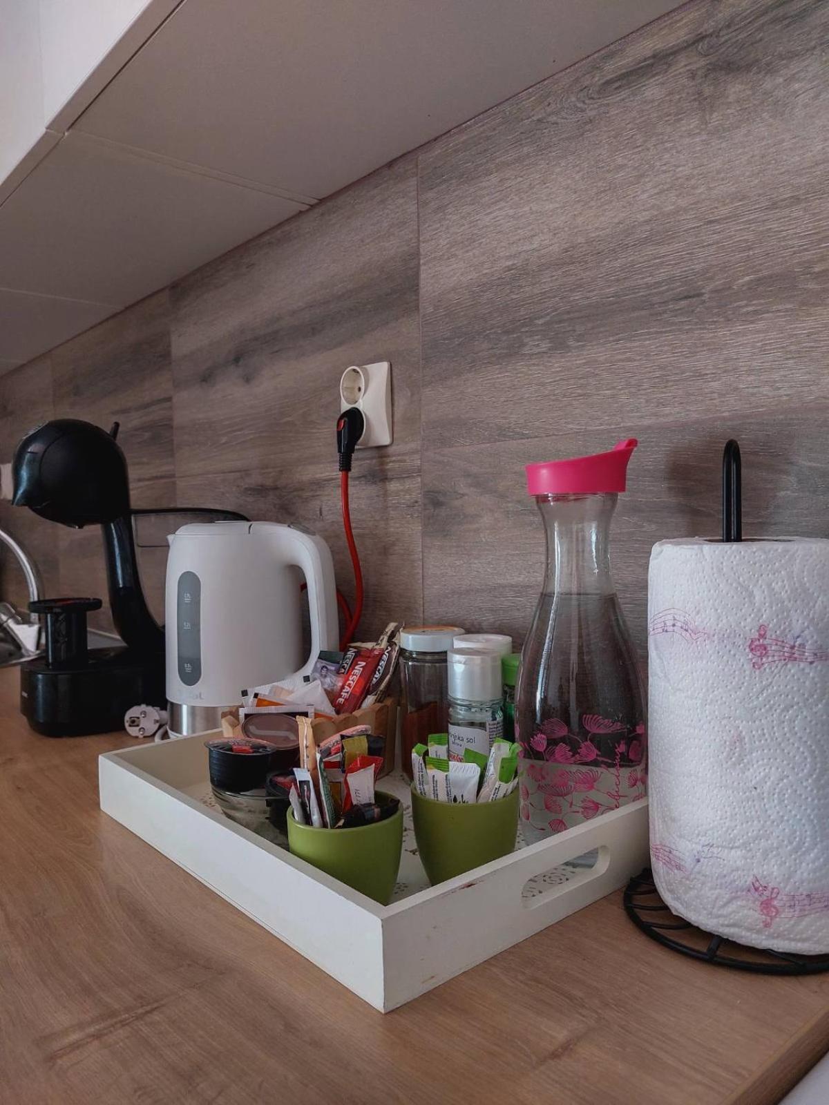 Apartman Rejna SJJ Esterno foto