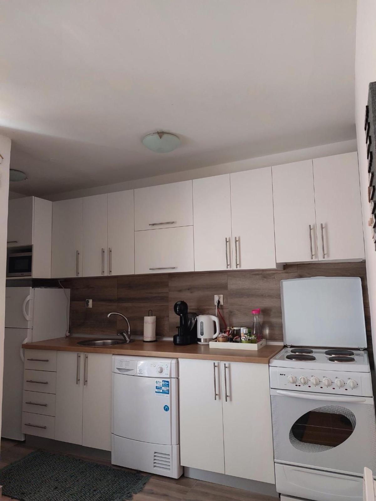 Apartman Rejna SJJ Esterno foto